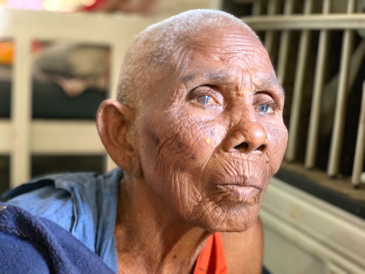 Support  300 Elderly with Groceries for their Survival. photo 2